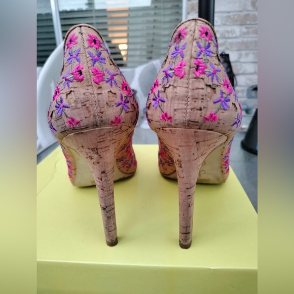 Jessica Simpson Pink Multi floral size 8 - Picture 4 of 5